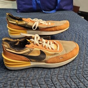 Nike Black and Yellow Men's Shoes